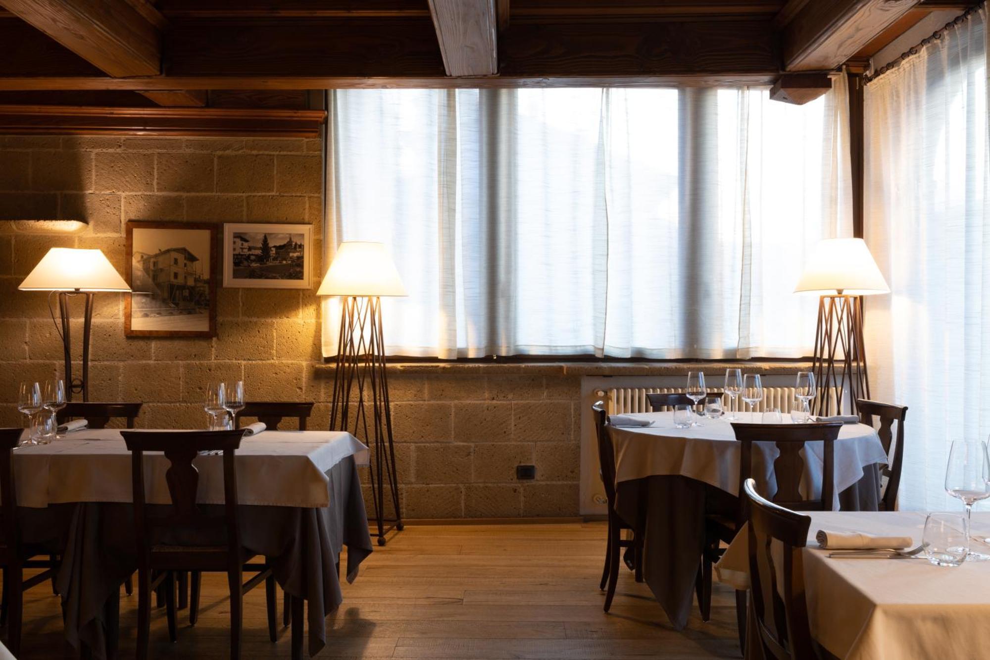 Hotel Ristorante Da Politano Boves Экстерьер фото
